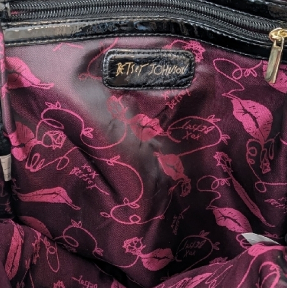 Betsey Johnson Black and Pink Floral Tote Bag & Convertible Backpack  EUC - Picture 4 of 8